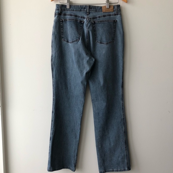 Cambio Light Wash High Waisted Mom Jeans - Picture 5 of 6